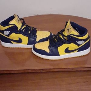 Jordan mid
